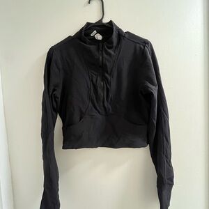 Black Long Sleeve Crop Athleisure Jacket/Shirt